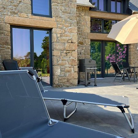Maison D'Hote Avec Sauna Et Jacuzzi A La Campagne Les Portes du Coglais Eksteriør billede