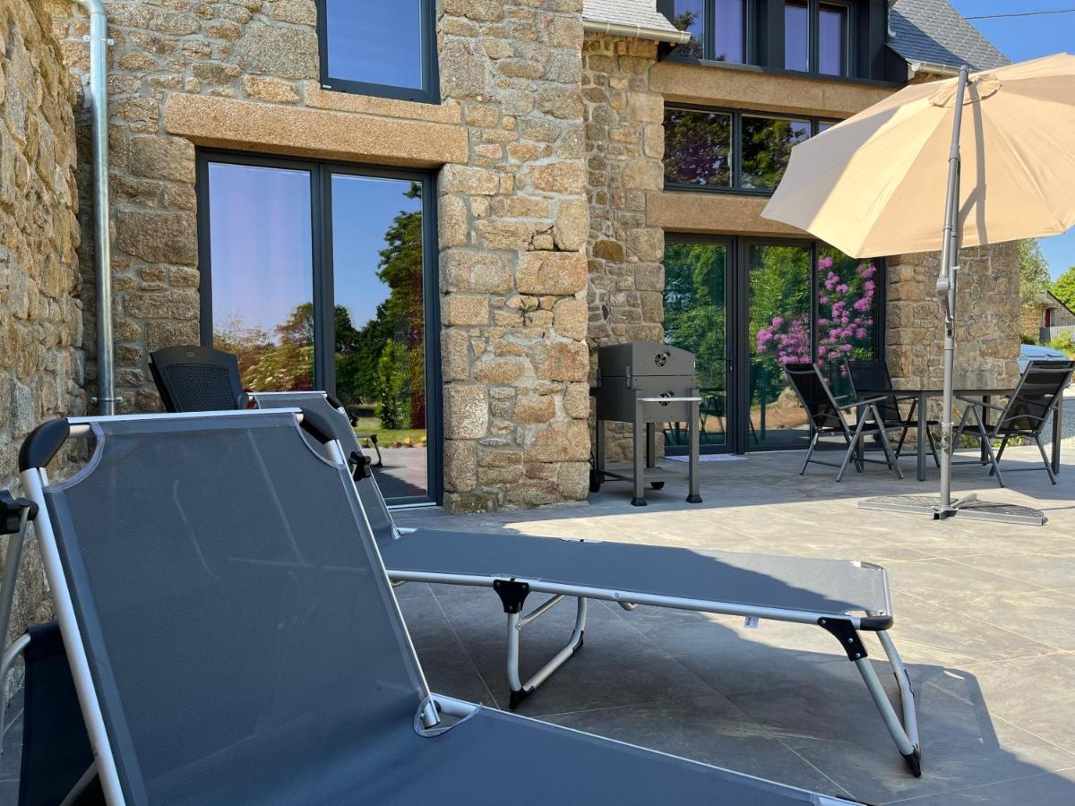 Maison D'Hote Avec Sauna Et Jacuzzi A La Campagne Les Portes du Coglais Eksteriør billede